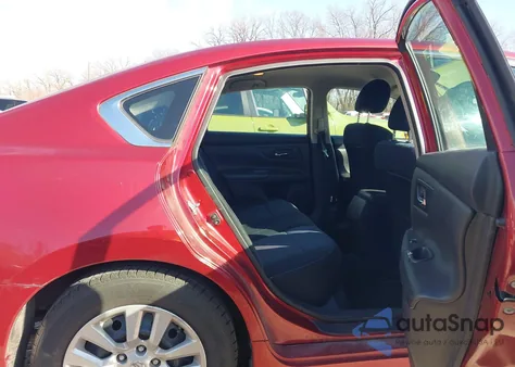 2016 Nissan Altima 2.5 S z USA, uszkodzony, nr VIN 1N4AL3AP9GC117843